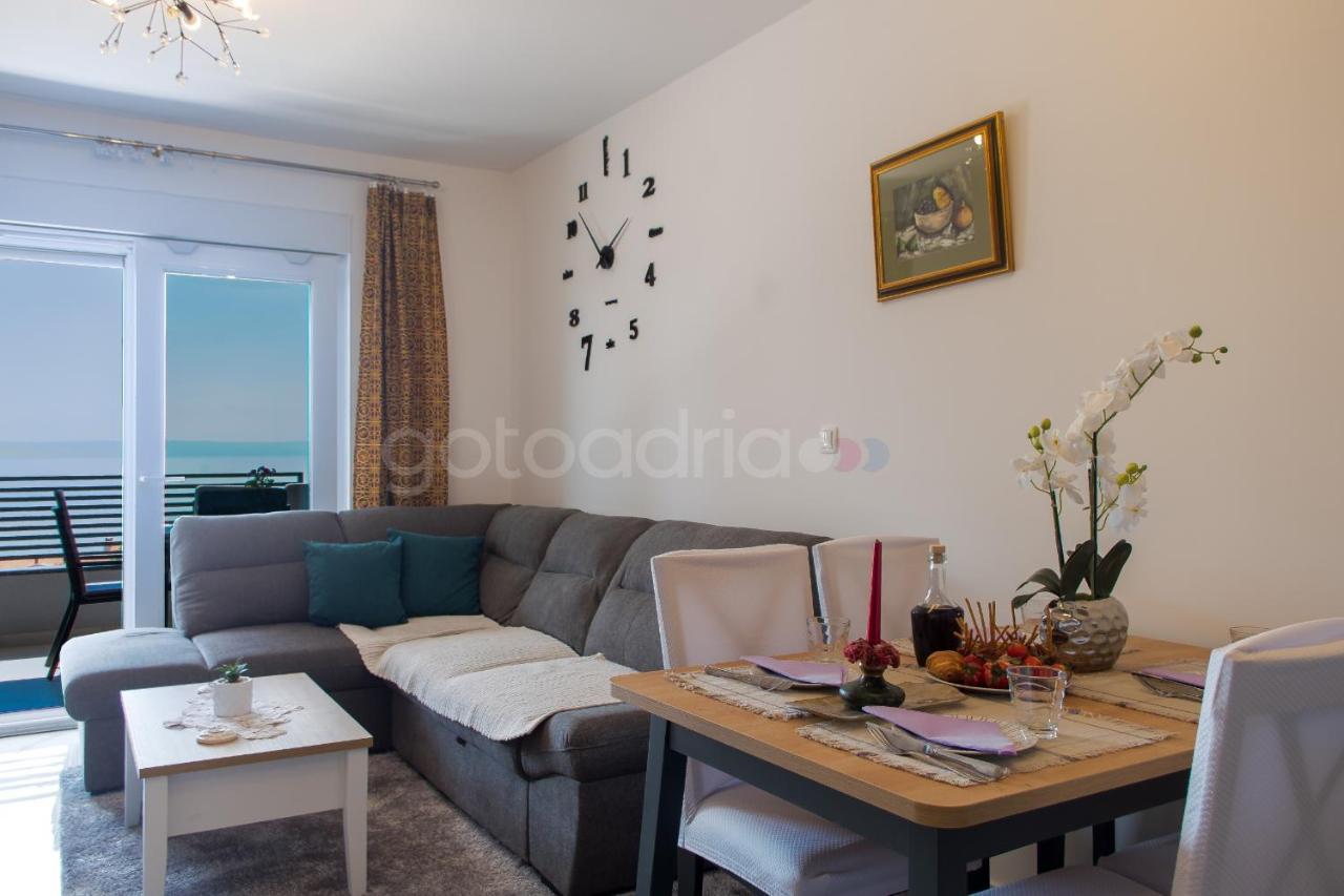 מאקרסקה Sea View Apartment Ljiljana מראה חיצוני תמונה