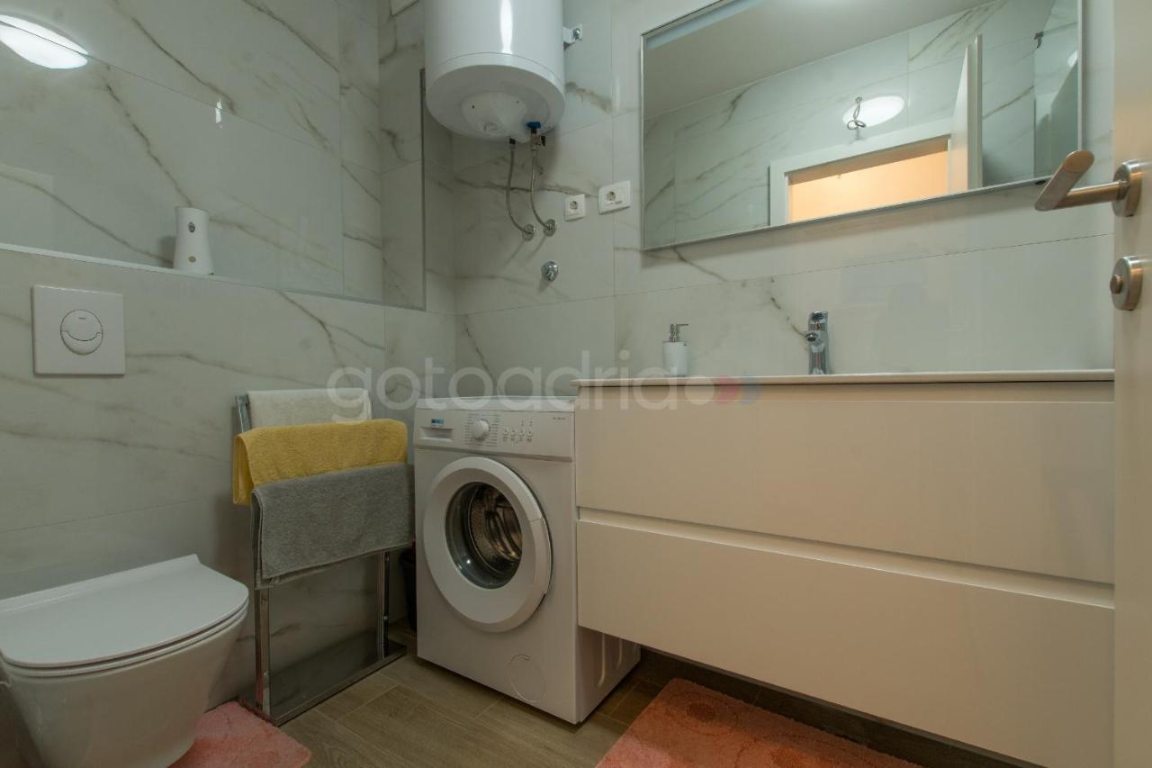 מאקרסקה Sea View Apartment Ljiljana מראה חיצוני תמונה
